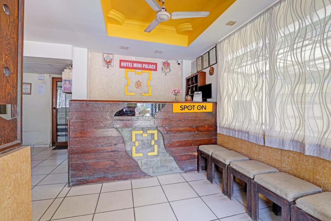 Oyo Flagship 80463 Hotel Mini Palace Vadodara Extérieur photo